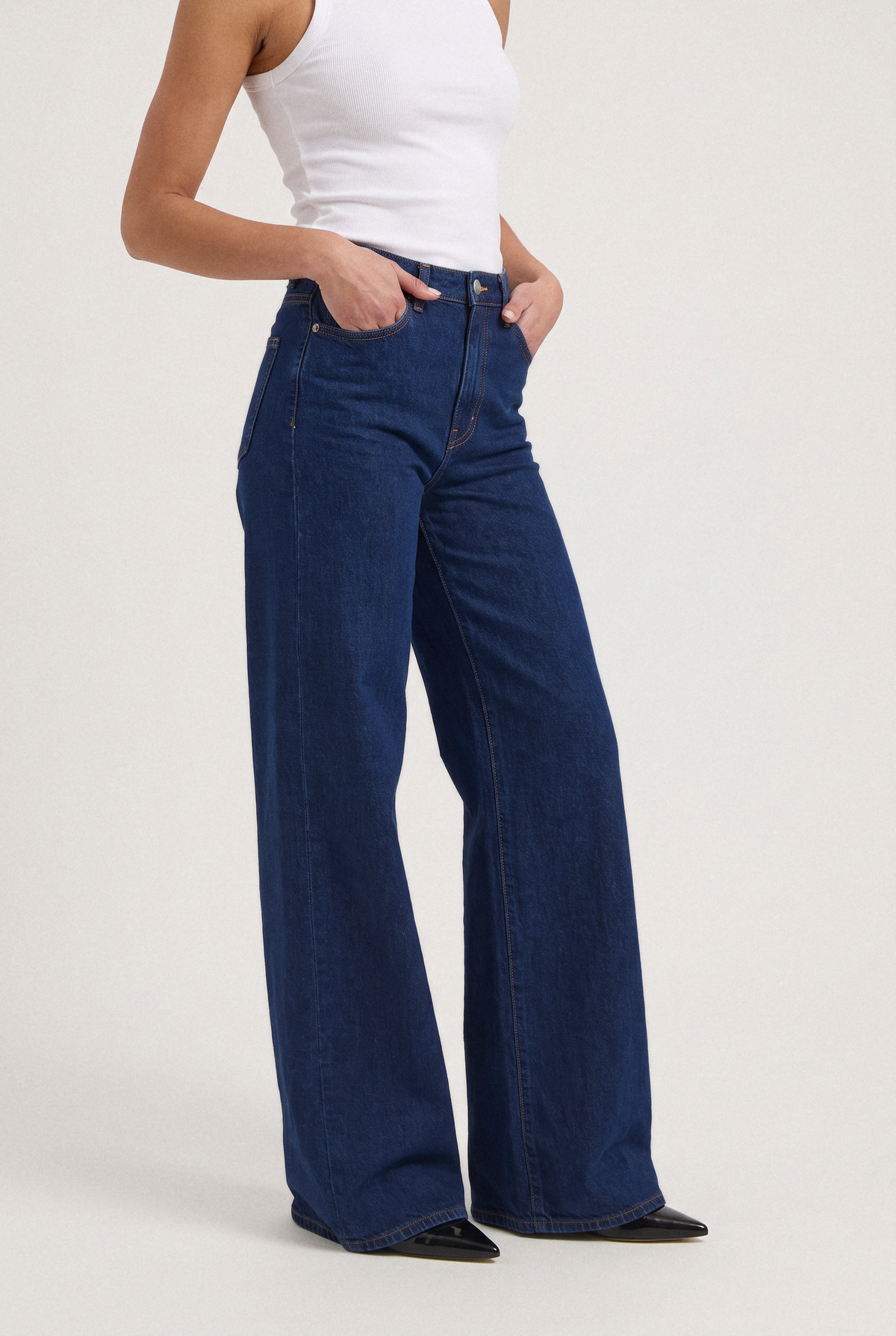Sara High Loose Stone Indigo - lower