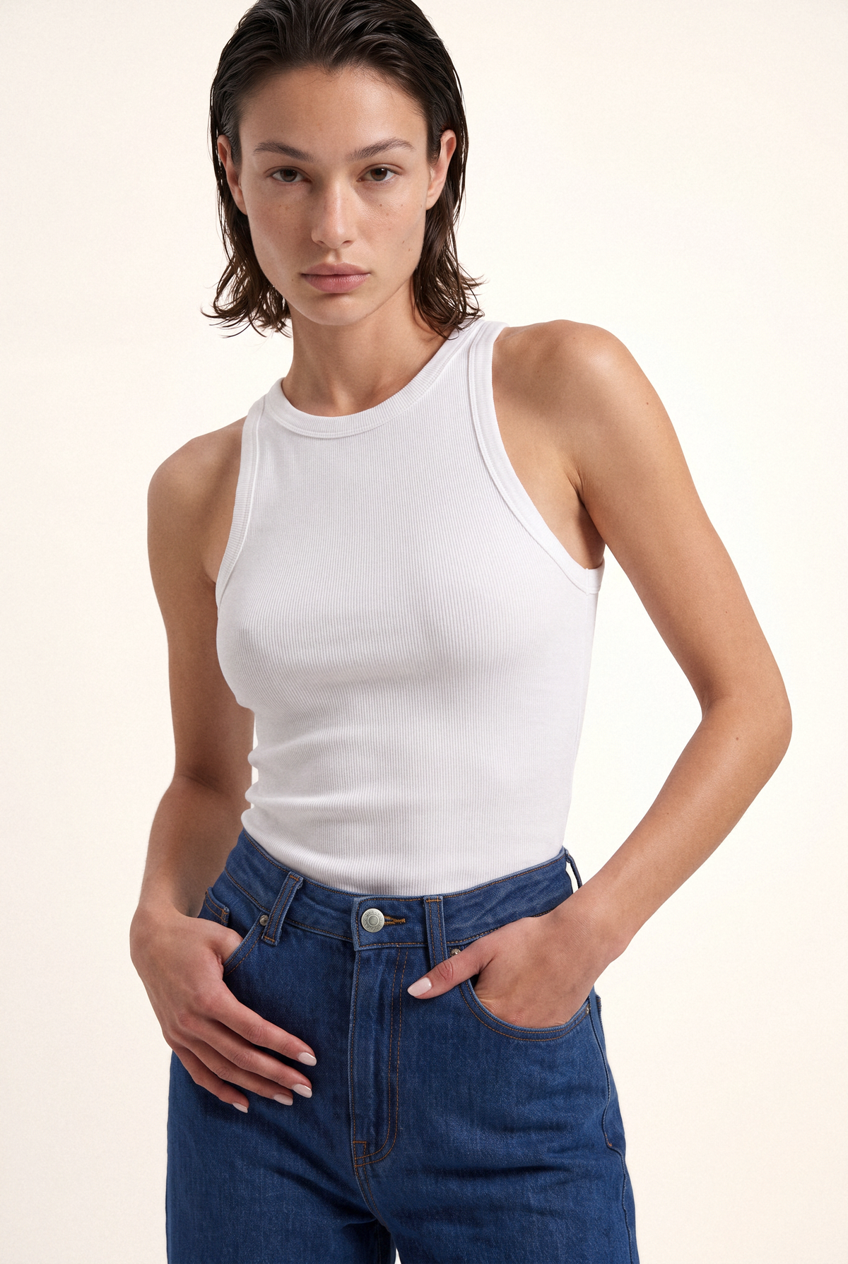 Sara High Loose Flow Stone Indigo – half body front