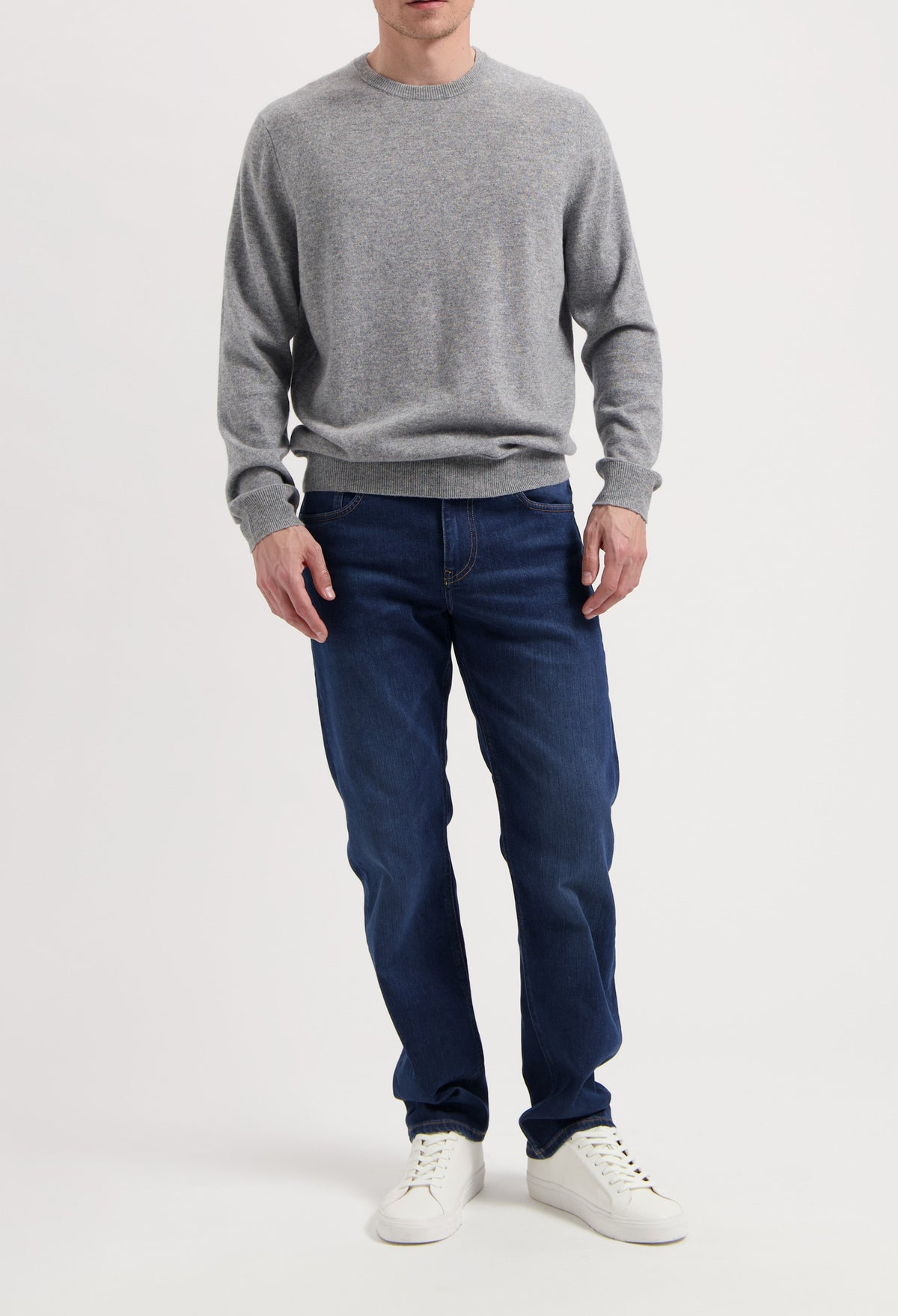 Sustainable MUD Jeans in slate blue, crafted from ethical materials, showcasing classic fit and comfortable style.