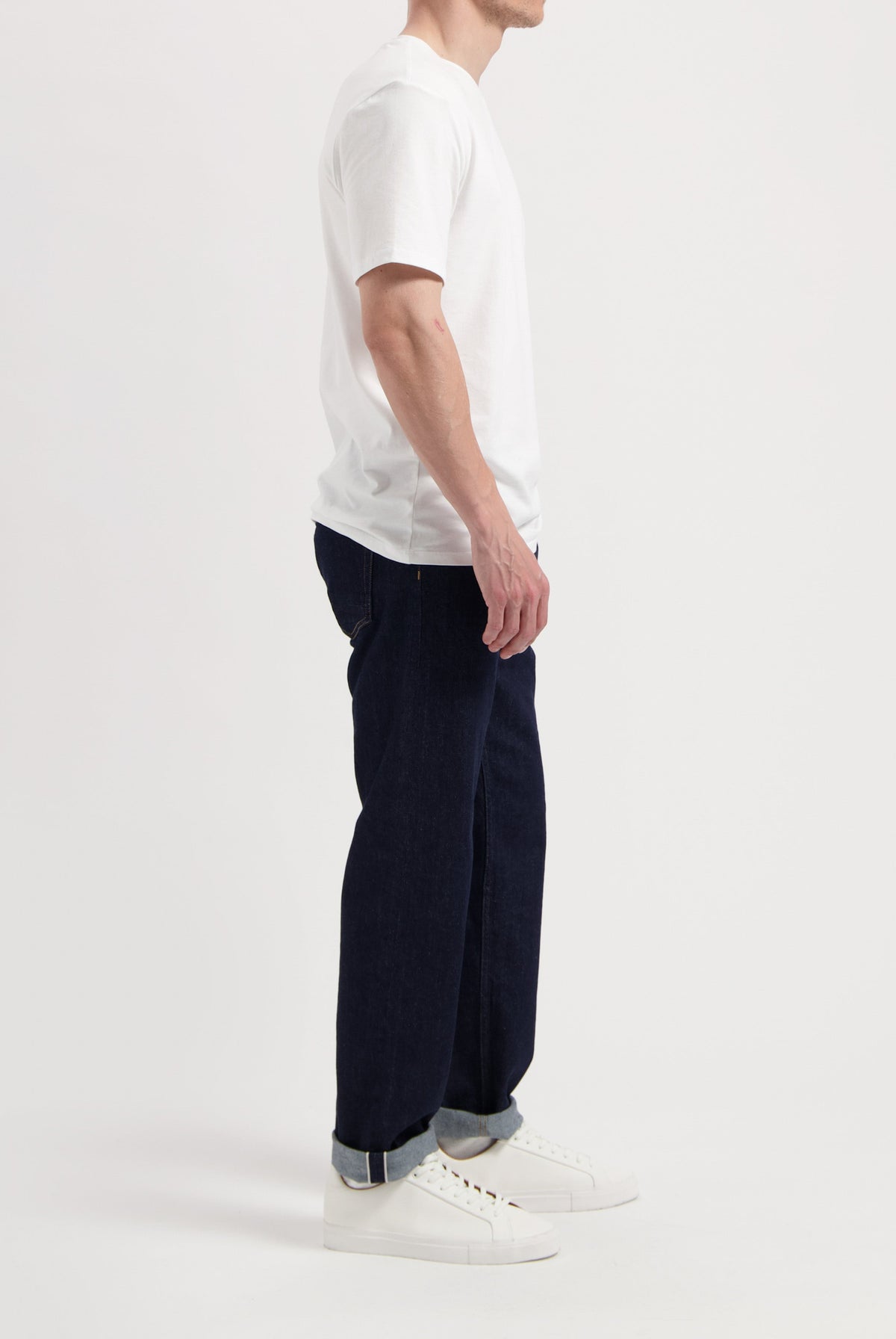 Sustainable MUD Jeans and denim jacket set, crafted from organic cotton, showcasing a classic blue wash and ethical design.