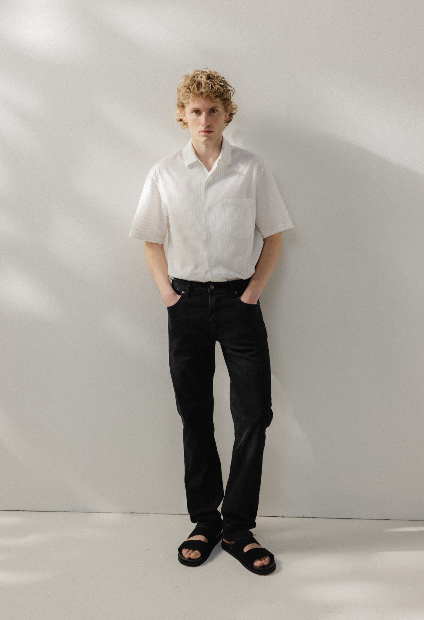 Bryce Mid Straight jeans for men - Stone Black Wash MUD Jeans Bryce Mid Straight jeans for men - Stone Black Wash MUD Jeans