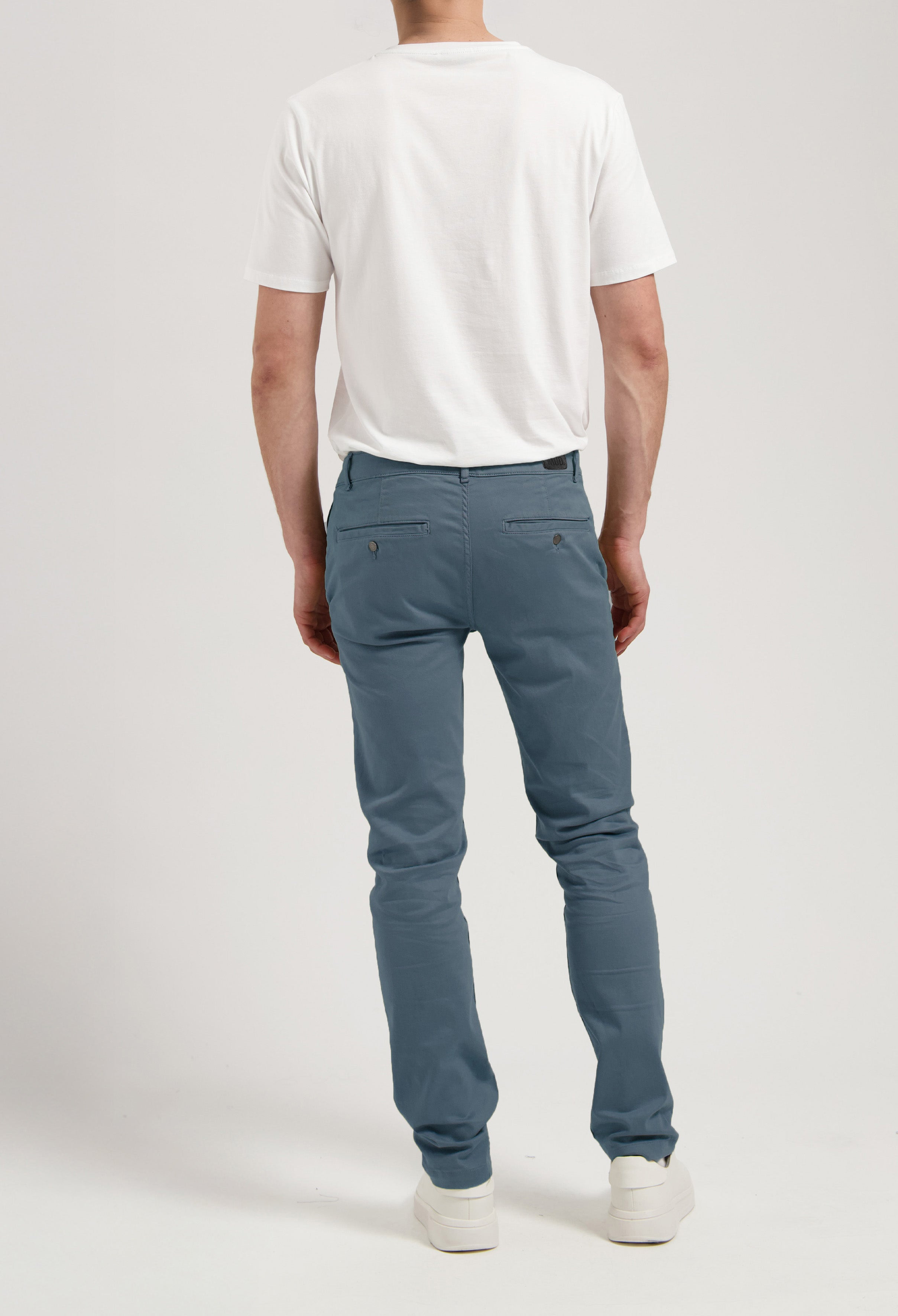 MUD Jeans | Scott Mid Tapered - Slate Blue |  Sustainable  Pants
