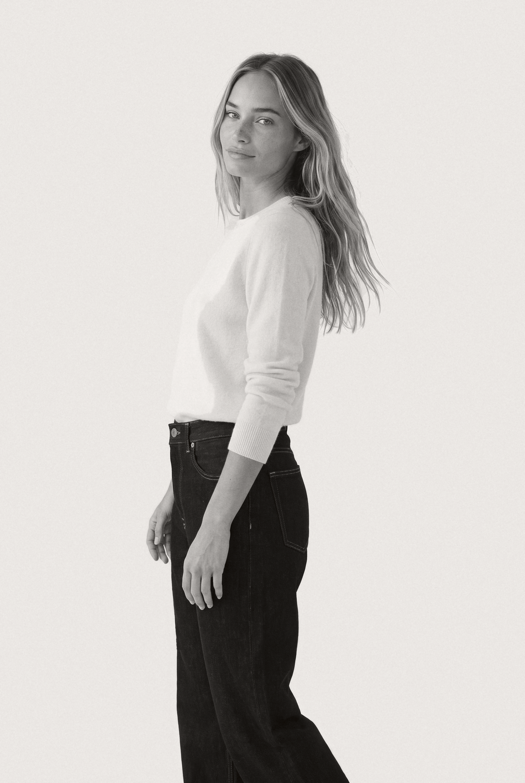 Brooke High Barrel Dry - winter editorial bw 2