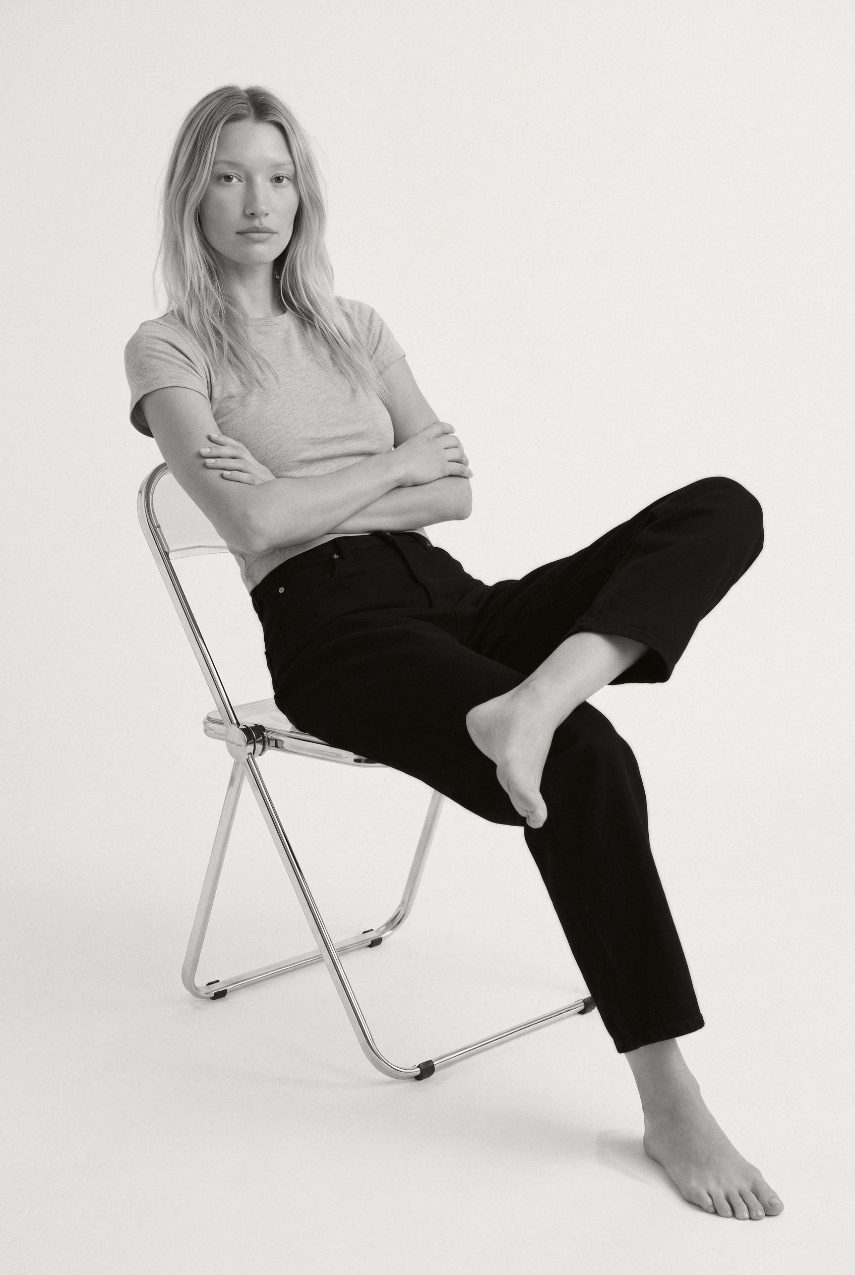 Brooke High Barrel Nero Nero - editorial bw