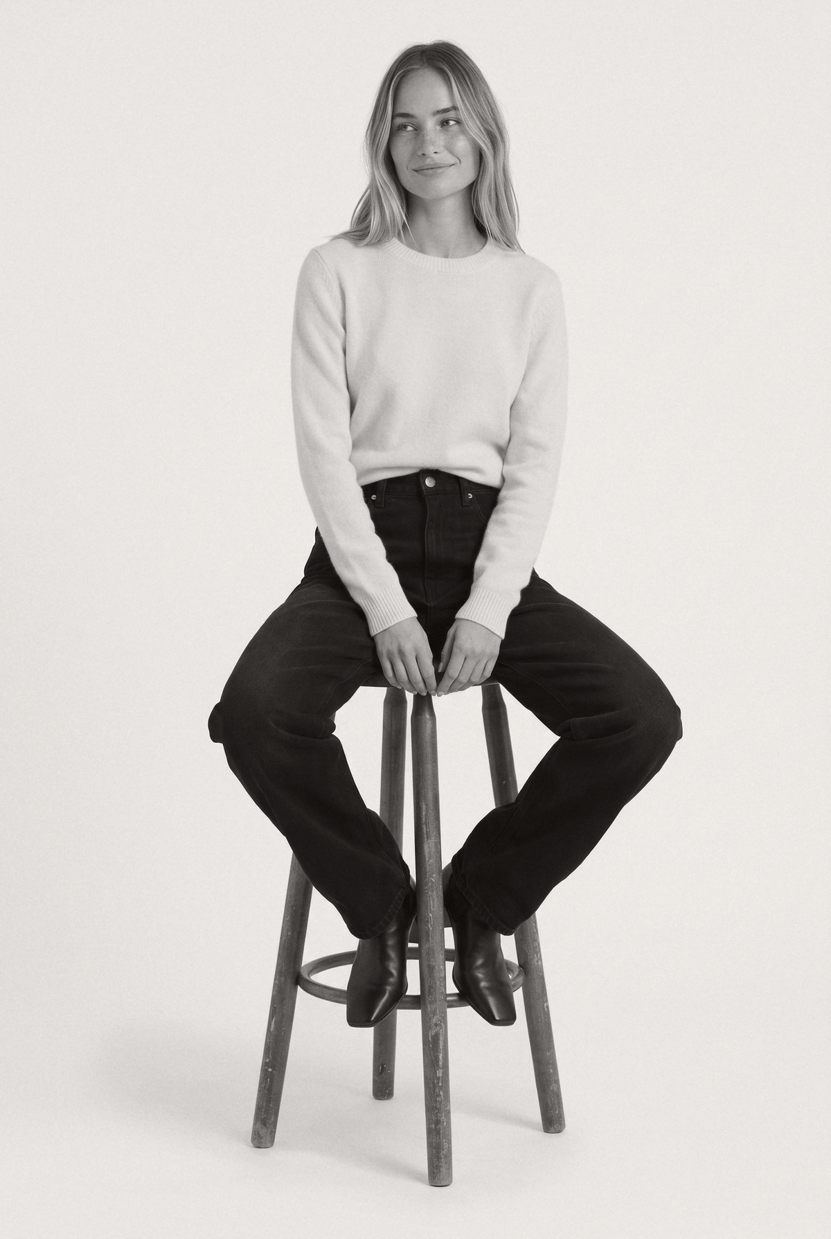 Brooke High Barrel Faded Ink - winter editorial bw