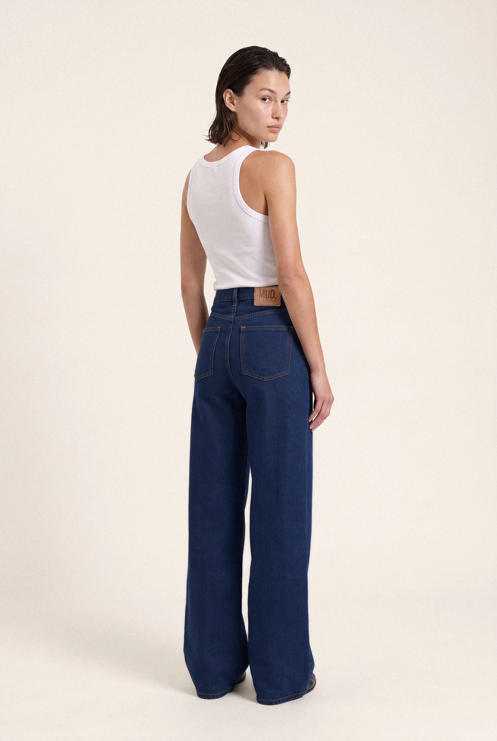 Sara High Loose Stone Indigo - back