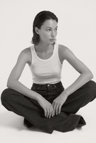 Sara High Loose Stone Indigo - editorial bw